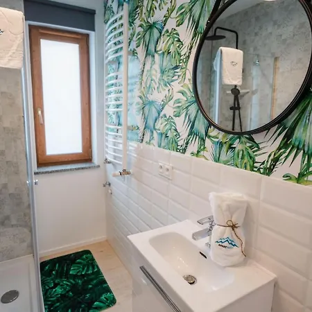 Invest Widok 800 M5 Apartment Szklarska Poreba